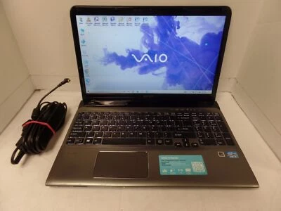 Portátil 15.6" Sony Vaio SVE15134CXS i3- 3210M 2.50GHz 6GB RAM 750GB DVD Retroiluminado Foto 1 de 4