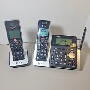 AT&T CL83213 Cordless Telephone Answering Machine w/ 1 CL80113 Expansion Handset - Picture 1 of 11