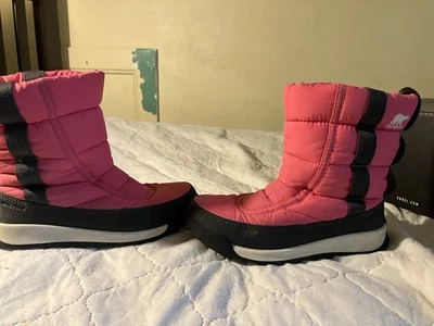 Gently Used Size 1 Children’s Sorel Winter boots - Image 1 of 3