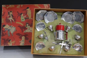 Raro De Colección. Juego de peep Little Bo de café de aluminio con espejo infantil 1940-50 en caja - Imagen 1 de 19