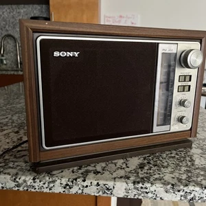 Sony ICF-9740W FM/AM Radio VTG Works - Picture 1 of 4