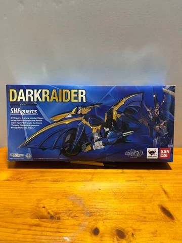Bandai S.H.Figuarts Figure Kamen Rider Knight Survive & Darkraider set Japan Cover