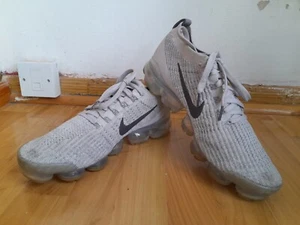 Entrenadores Nike Air Max Vapormax 3.0 gris Reino Unido 9, EU 44 - Imagen 1 de 9
