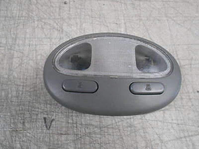 Luz domo Suzuki Reno 2006 luz mapa delantero derecha derecha Foto 1 de 2