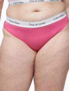 NUEVO CON ETIQUETAS Calvin Klein Para Mujer (3X-GRANDE) THIS IS LOVE PLUS ROSA CADERA ALTA QF7039-651 - Imagen 1 de 8