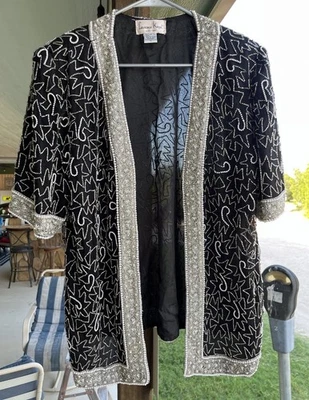 Blazer de noche de seda negro de colección Lawrence Kazar 1X para mujer adornado con cuentas Foto 1 de 4