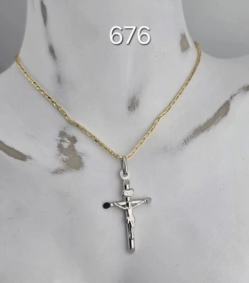 1.02g Oro Blanco 9ct 25mm Crucifijo Sin Usar Unoaerre 375 9kt Colgante Dije Solo Foto 1 de 4