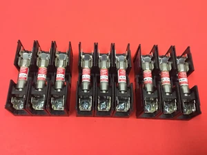 Littelfuse - L60030C-1SQ - Fuse Holder, w/ Fuses - LOT OF (3) - Picture 1 of 3