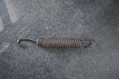 YAMAHA XV700 XV750 XV920 XV1000 XV1100 VIRAGO SOPORTE LATERAL MUELLE Foto 1 de 4