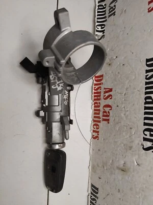 Ствол и ключ зажигания Vauxhall Astra J Mk6 20939745 - V11 BoxC #40 - Изображение 1 из 4