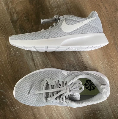 NIKE Tanjun Athletic Running Shoes~Wolf Grey~Women's Size 6.5~NEW with no box~ - Image 1 of 4