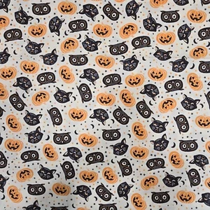 Cotton Fabric 36"x42" Vintage Inspired Print Halloween Cats Owls Pumpkins Stars - Picture 1 of 4