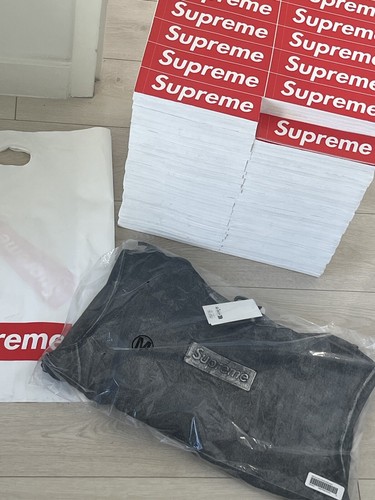 Felpa con cappuccio Supreme MM6 Maison Margiela con scatola in lamina nera taglia M