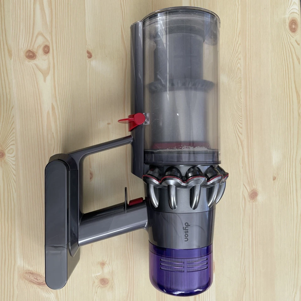 AS-IS FOR PARTS Dyson V11 Torque Drive Cordless Vacuum Cleaner HEAD ONLY - Image 1 of 4