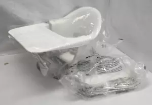 Asiento de trona Pottery Barn Stokke Clikk con bandeja y reposapiés blanco ligero - Imagen 1 de 10