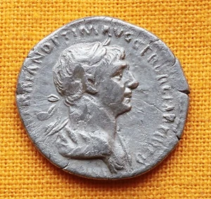 Ancient Roman Traianus Denarius - Picture 1 of 2