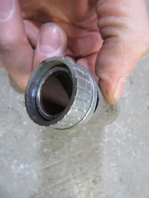 1963 Pontiac Catalina painel interior isqueiro soquete acabamento moldura - Imagem 1 de 2