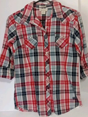 Camisa Ariat Snap S bolsos pequenos com aba rancho de vaqueira ocidental vermelha branca azul feminina - Imagem 1 de 4