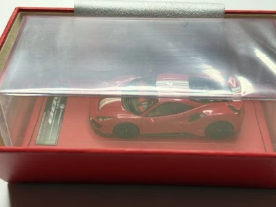 RUEDA GIRATORIA 1:64 Resina Ferrari 488 Pista Rojo - Limitada 299 piezas Foto 1 de 4