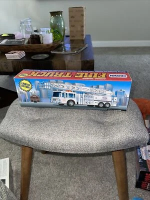 1996 Crown Aerial Tower Fire Truck w/Lights & Sound - Limited Edition NIB - Image 1 of 4