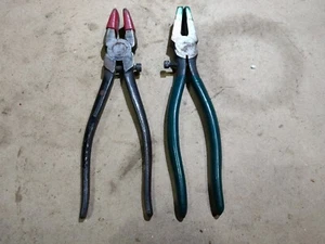 Pair, NOS VINTAGE DIAMOND TOOL & HORSESHOE Co RP8 BREAKING GLASS PLIERS & Japan  - Picture 1 of 7