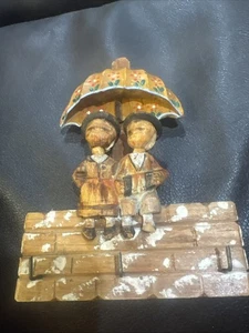 Vintage Anri Carved Wood Key Holder Singing Children Moveable Head Umbrella - Picture 1 of 9