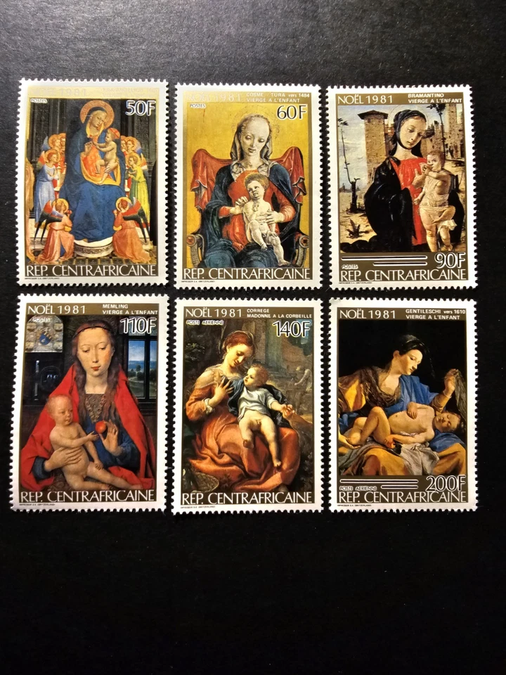 Selo de Natal da África Central N°487/490+ PA 249/250 Novo ** LUXO, SEM MARCA DE CHARNEIRA 1981 - Imagem 1 de 3