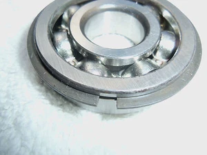 SKI-DOO ALPINE- BEARING & C-Clip 420-8321-45 +NEW+Vintage Snow Mobile Part NEW+ - Foto 1 di 3