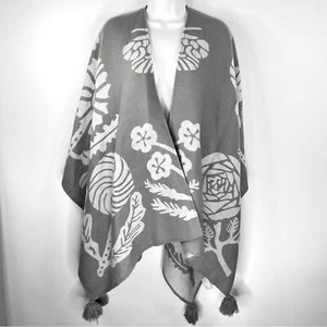 Soft Surroundings Grey Butterfly Frosted Floral Poncho One Size OS Tassels Wrap - Picture 1 of 12