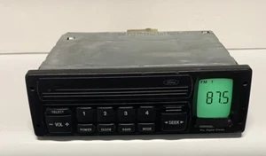 ✅95-97 Ford ASPIRE PROBE OEM RADIO AM FM radio. OEM RADIO w clock. FULL LIGHTED - Picture 1 of 6