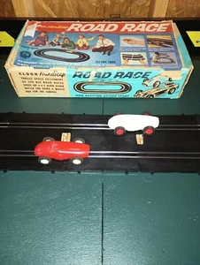 Eldon 1:32 Scale Slot Car Set. Early 60's "Handicap" Set With 2 Working Cars. - Picture 1 of 7