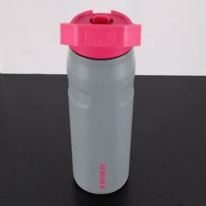 Stanley AeroLight 24oz Bottle Gray Pink Lid Leakproof Flip Straw - Great Shape - Picture 1 of 10