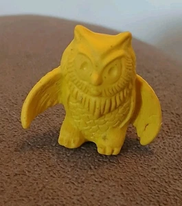 DIENER ERASER Yellow OWL bird Itty Bitty Charm Foul - Picture 1 of 4