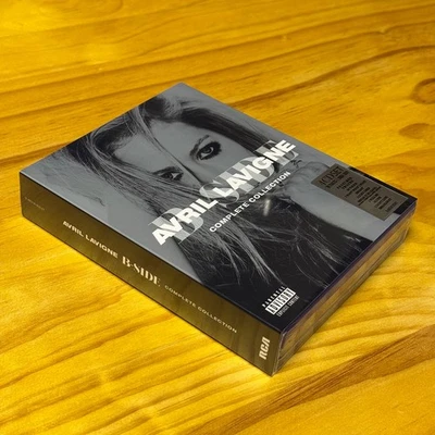 AVRIL LAVIGNE｜B-SIDE COMPLETE COLLECTION｜DELUXE EDITION｜4CD｜2021｜SEALED