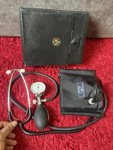 Dispositivo medico certificato Sphigmomanometer, dispositivo medico/ospedale - Imagen 1 de 8