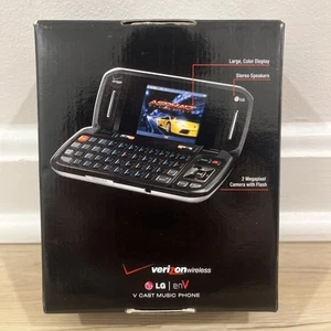 NEW LG ENVY UX9900 V CAST MUSIC PHONE Y2K KEYBOARD PHONE ORIGINAL BOX PAPERWORK - Photo 1 sur 6