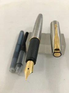 Parker Frontier Steel Gold trim Gold plated Big Fine+2 conveter BOX UK New - Picture 1 of 3