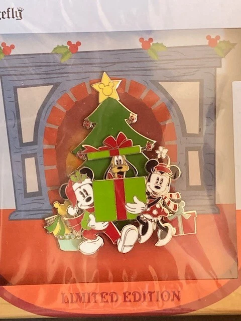 Disney Loungefly - Mickey, Minnie, Pluto - Árbol de Navidad - Prendedor Jumbo Foto 1 de 1
