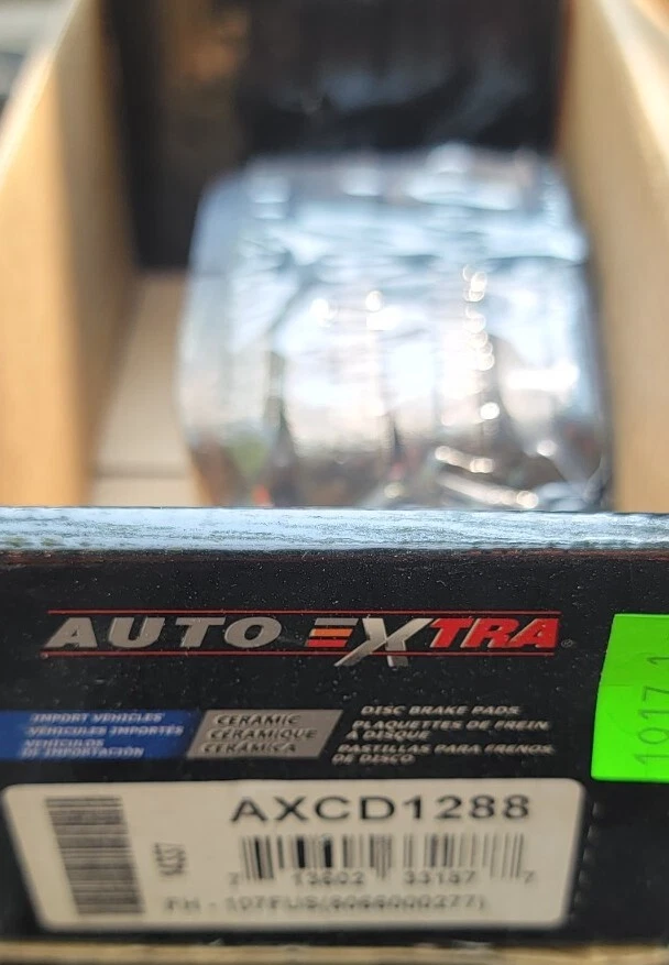 Комплект колодок дискового тормоза дополнительные автоматические AXCD1288 - Изображение 1 из 1