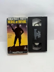 WORLD WAR II MEDAL OF HONOR - VHS Tape Desmond Doss, Richard Bong, Lawson Ramage - Bild 1 von 6