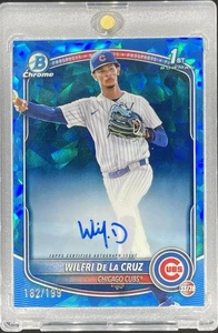 /199 Wilfri De La Cruz Auto 2025 Bowman Chrome Sapphire 1ST REFRACTOR CHI CUBS - Picture 1 of 2