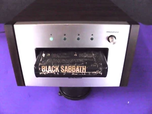 8 TRACK PLAYER  PIONEER TH-30 IN PERFECT WORKING ORDER , HAS GREAT SOUND - Picture 1 of 8