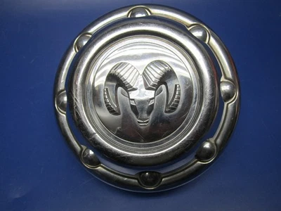 DODGE RAM 2500 3500 3/4 TON CHROME CENTER HUB CAP 94 95 96 97 98 99 00 01 02 #1 - Image 1 of 4