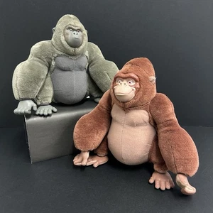 Juguetes suaves de peluche de gorila con personajes de Disney Tarzán Kala y Kerchak de colección Mattel - Imagen 1 de 16