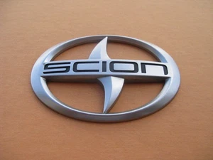 2004 2005 2006 SCION XB REAR LID EMBLEM LOGO BADGE SIGN OEM 04 05 06 USED A46935 - Picture 1 of 4