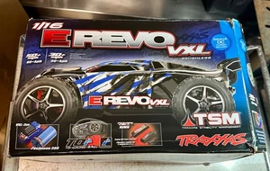 Traxxas EREVO VXL 1/16 Brushless RC - Picture 1 of 7
