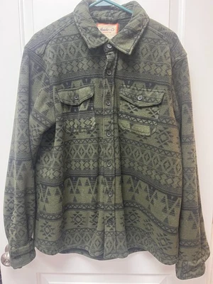 Chaqueta polar Hawke & Co Outfitter verde estampado azteca talla grande para mujer Foto 1 de 4