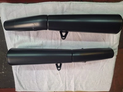 Vendo Terminali Scarico Moto Guzzi V7 Stone SX E DX Foto 1 de 4