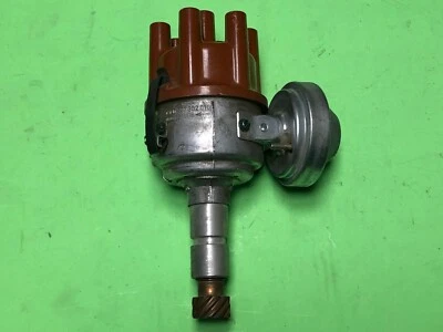 BMW E12 E24 E23 6 Cylinder Bosch Distributor 0237302010 NOS - Image 1 of 4