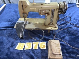 NECCHI BU MIRA SEWING MACHINE TESTED WORKS W/ EXTRAS & MANUAL (NEEDS BELT) - Picture 1 of 15